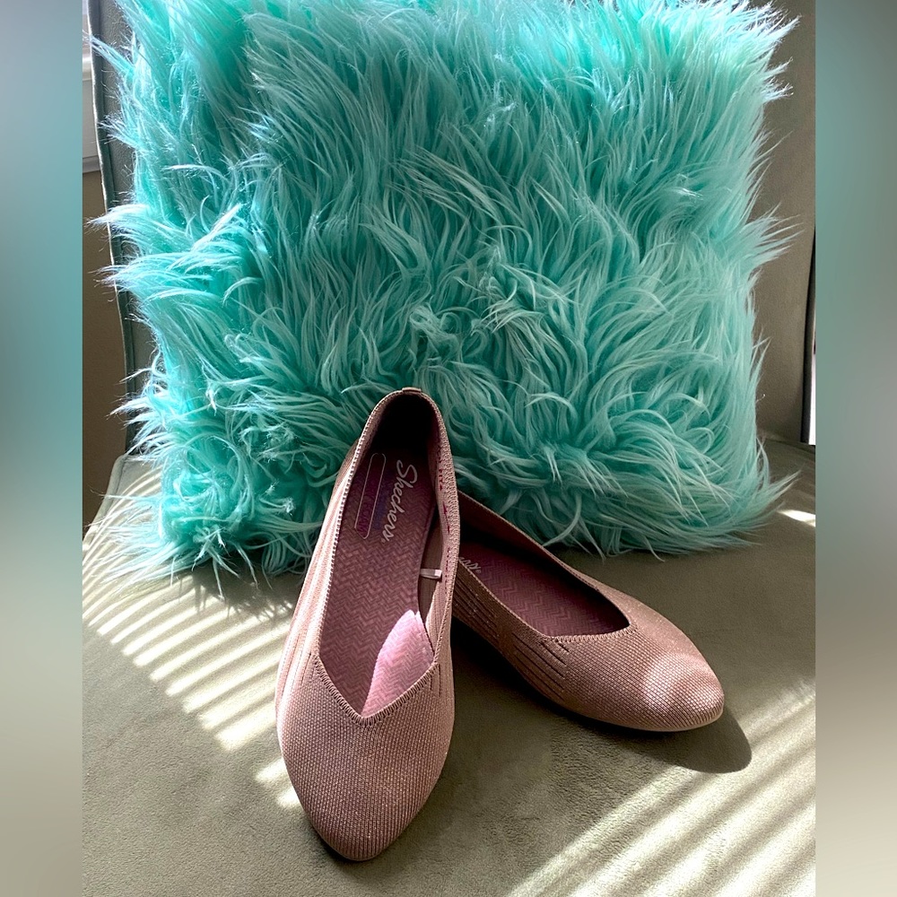 Very Comfy Light gold/Tan Skechers